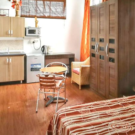 Charming Studio In Flic En Flac With Enclosed Garden 25M² Екстериор снимка